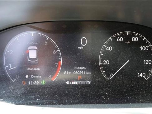Used 2024 Honda HR-V LX image 13