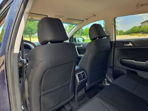 Used 2020 Kia Sportage LX w/ LX Popular Package FWD image 16