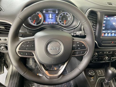 Used 2022 Jeep Cherokee Latitude Lux AWD/4WD image 11
