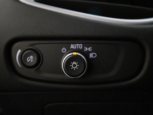 Used 2024 Chevrolet Malibu LS image 14