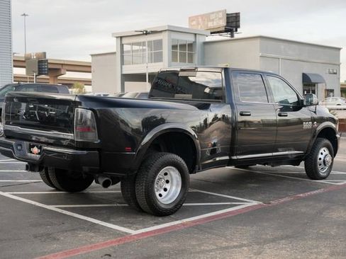 Used 2018 RAM 3500 Laramie Longhorn image 6