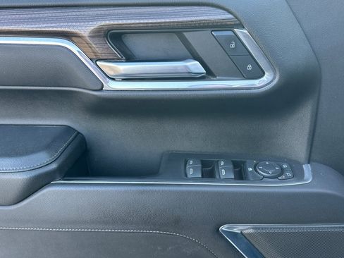 Used 2023 Chevrolet Silverado 1500 LT Trail Boss w/ Protection Package image 12