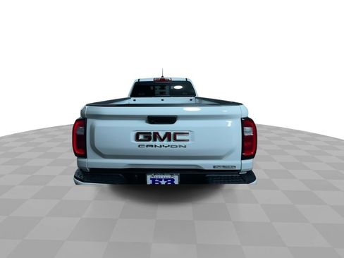 Used 2025 GMC Canyon Elevation image 7