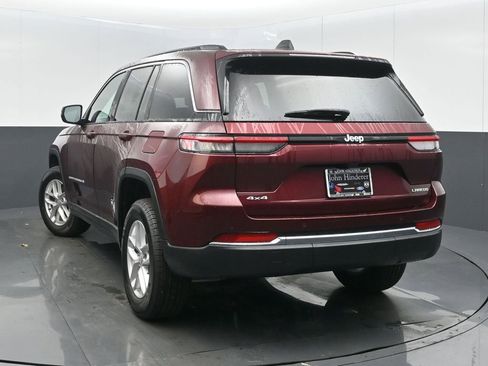 New 2026 Jeep Grand Cherokee Laredo image 6