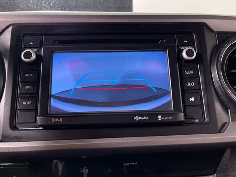 Certified 2018 Toyota Tacoma SR5 RWD image 21
