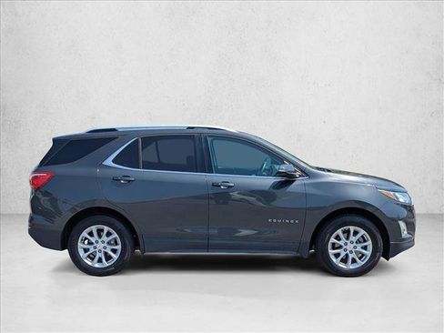 Used 2018 Chevrolet Equinox LT w/ Sun & Infotainment Package FWD image 4