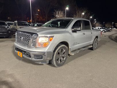 Used 2018 Nissan Titan SV w/ SV Convenience Package