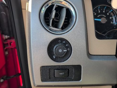 Used 2012 Ford F150 Lariat AWD/4WD image 18