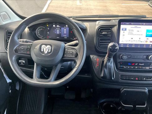 Used 2024 RAM ProMaster 2500 w/ Premium Convenience Group image 6