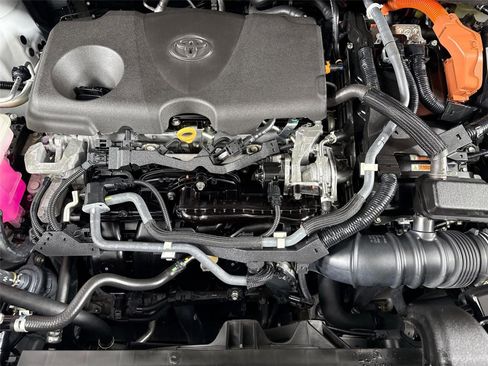 Used 2021 Toyota Sienna LE w/ LE Plus Package image 41