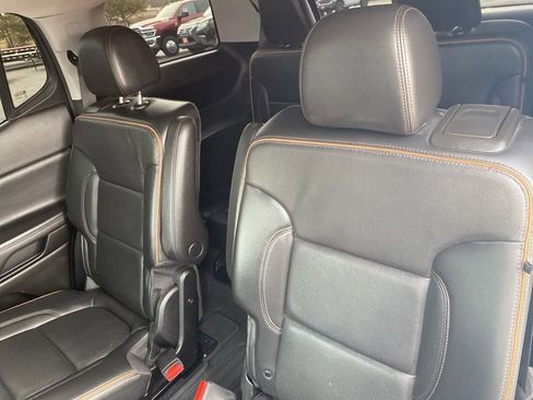 Used 2023 GMC Acadia AT4 w/ Technology Package image 31