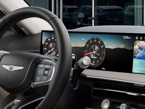 New 2027 Genesis GV70 2.5T Advanced AWD/4WD image 13
