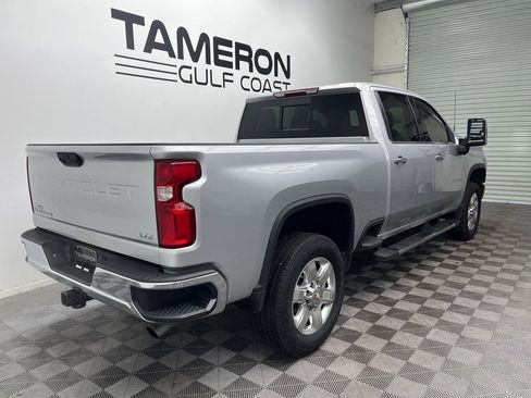 Used 2021 Chevrolet Silverado 2500 LTZ image 15
