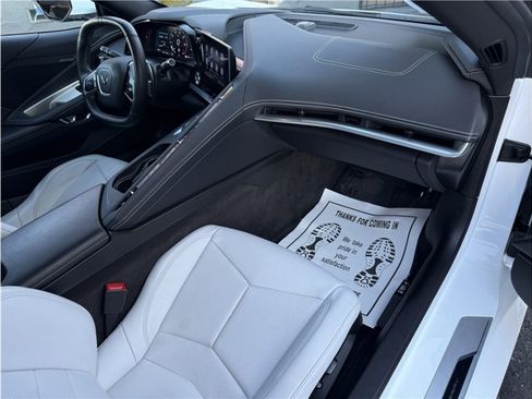 Used 2023 Chevrolet Corvette Stingray Coupe w/ 1LT RWD image 24