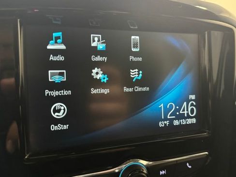 Used 2019 Chevrolet Traverse LT image 20