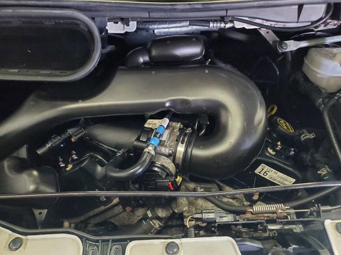 Used 2019 Ford Transit 350 XLT RWD image 4