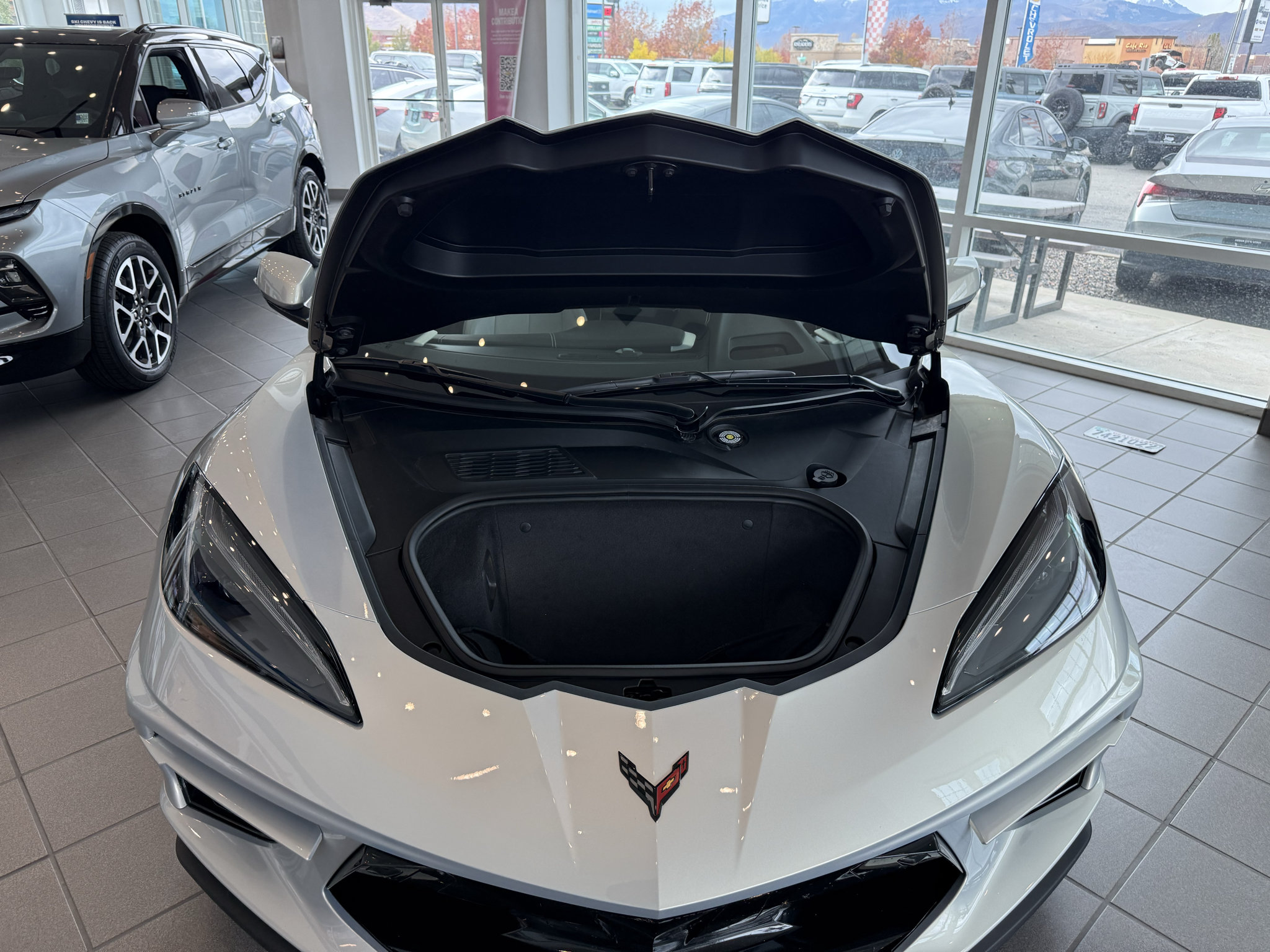 Used 2021 Chevrolet Corvette Stingray Preferred Cpe w/ Z51 Performance Package RWD image 24