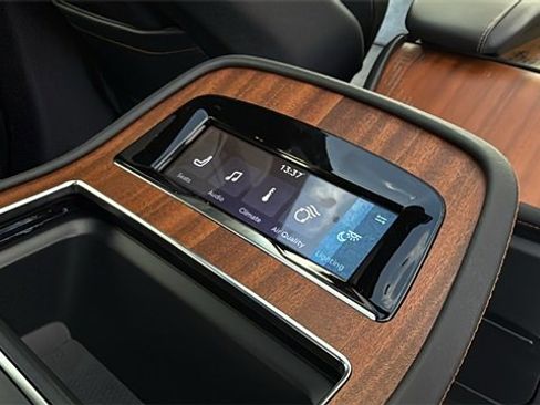 New 2026 Lincoln Navigator Black Label image 14