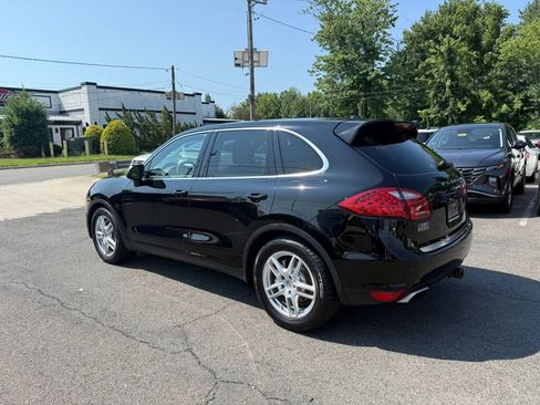 Used 2012 Porsche Cayenne S AWD/4WD image 5