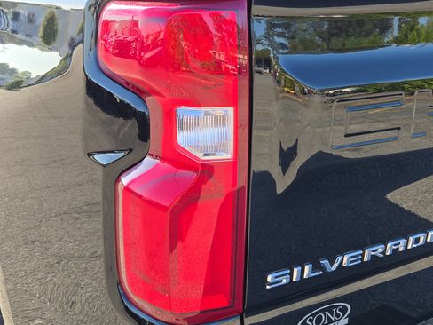 Used 2026 Chevrolet Silverado 1500 RST image 12