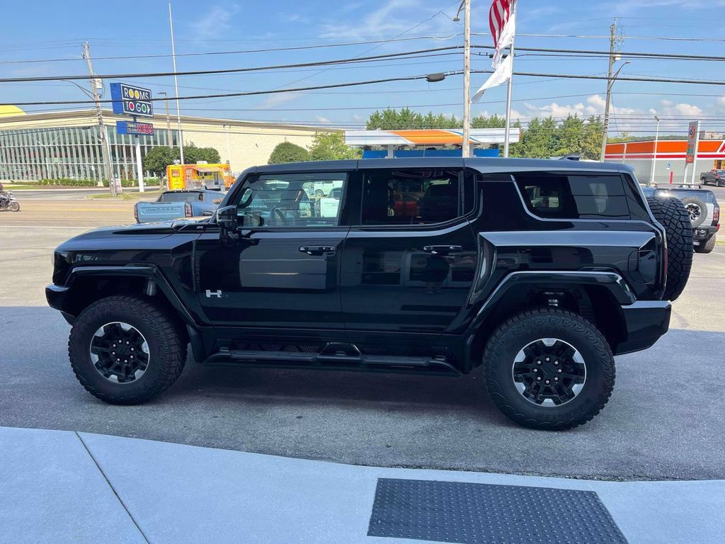 New 2024 GMC Hummer EV 2X w/ Extreme Off-Road Package AWD/4WD image 6