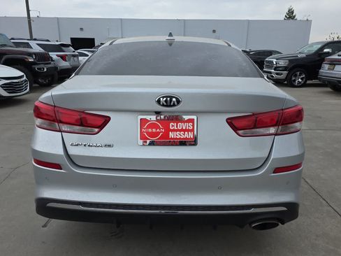 Used 2020 Kia Optima LX FWD image 8