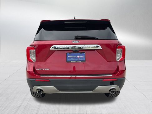 Used 2022 Ford Explorer Limited w/ Equipment Group 301A RWD image 7