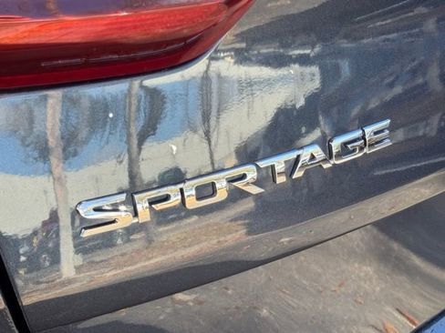 Certified 2021 Kia Sportage EX image 5