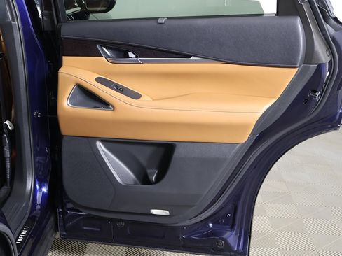 Used 2023 INFINITI QX60 Sensory w/ Cargo Package image 33