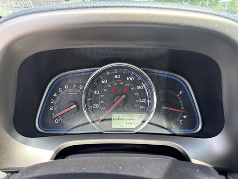 Used 2015 Toyota RAV4 Limited AWD/4WD image 19