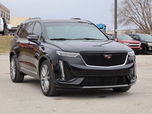 Used 2021 Cadillac XT6 Sport image 4
