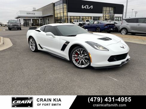 Used 2018 Chevrolet Corvette Z06 image 1
