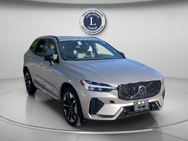 Certified 2026 Volvo XC60 B5 Plus AWD/4WD image 7