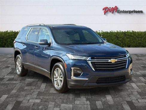 Used 2023 Chevrolet Traverse LT FWD image 6