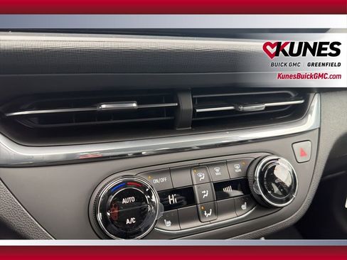 New 2026 Buick Envista Sport Touring w/ Convenience I Package FWD image 29