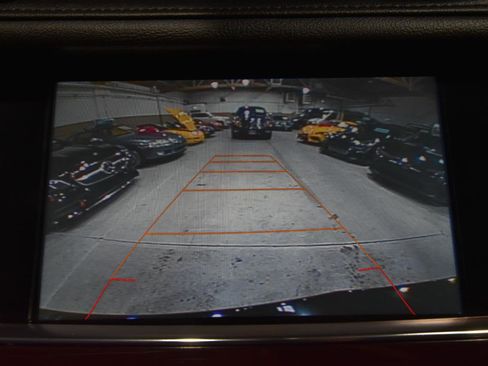 Used 2017 Cadillac XT5 Luxury w/ Driver Awareness Package image 31