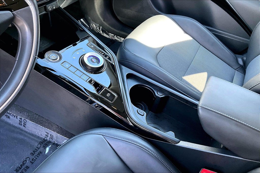 Used 2024 Kia Niro Wind FWD image 12