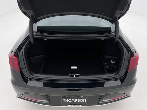 Used 2022 Hyundai Sonata Limited w/ Cargo Package image 24