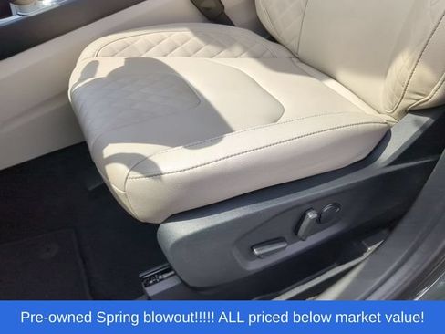 Used 2024 Ford Edge Titanium AWD/4WD image 25