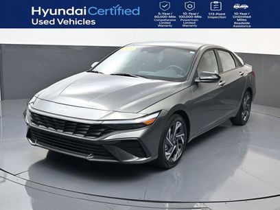 Used 2025 Hyundai Elantra SEL