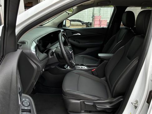 Used 2025 Buick Encore GX Preferred FWD image 10