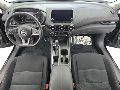 Certified 2024 Nissan Sentra SR image 9