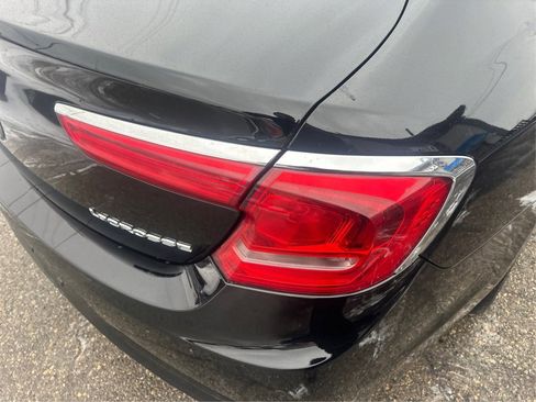 Used 2017 Buick LaCrosse Preferred image 22