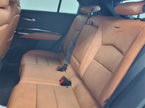 Used 2024 Cadillac XT4 Sport image 29