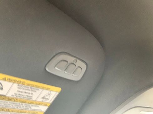 Used 2024 Ford F350 Lariat image 40