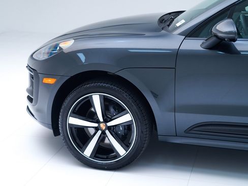 Certified 2026 Porsche Macan Turbo AWD/4WD image 11