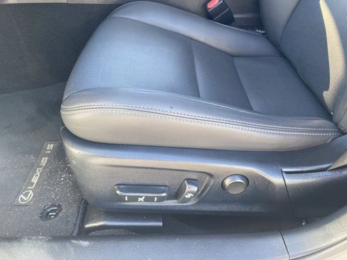 Used 2016 Lexus IS 200t image 22