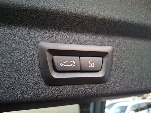 Used 2025 BMW X2 xDrive28i w/ Premium Package image 28