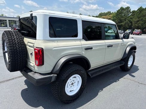 New 2026 Ford Bronco Heritage Edition AWD/4WD image 2