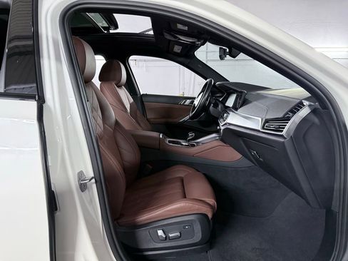 Used 2023 BMW X6 xDrive40i w/ M Sport Package AWD/4WD image 22